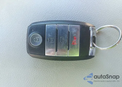 2017 Kia Sportage Sx Turbo z USA, uszkodzony, nr VIN KNDPR3A68H7046638